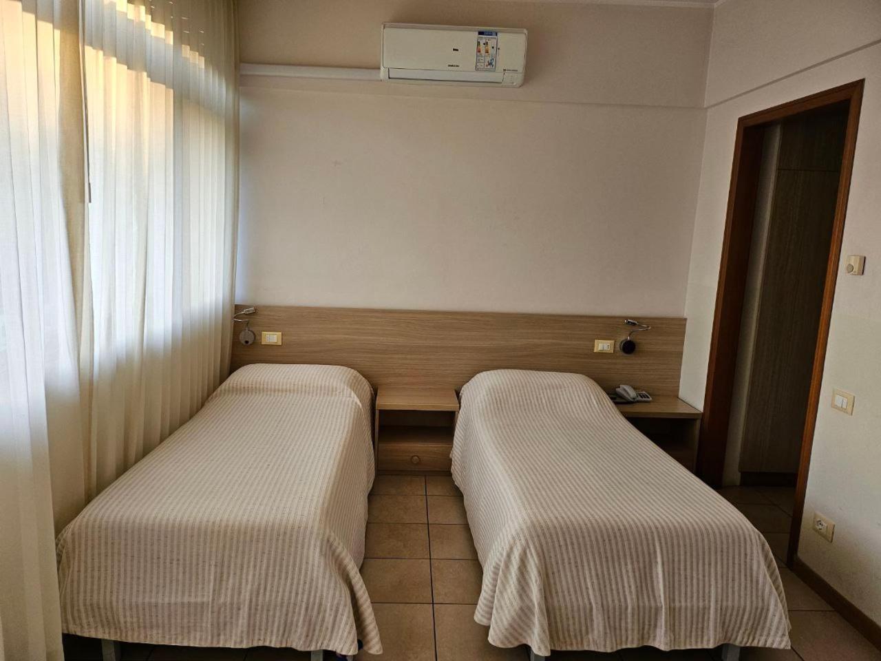 Albergo Nyers Perugia Luaran gambar