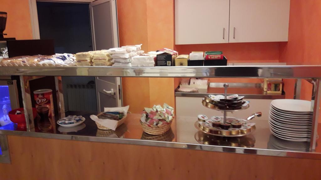 Albergo Nyers Perugia Luaran gambar
