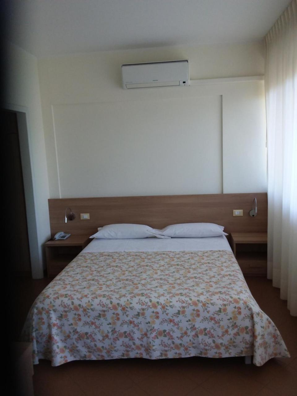Albergo Nyers Perugia Luaran gambar