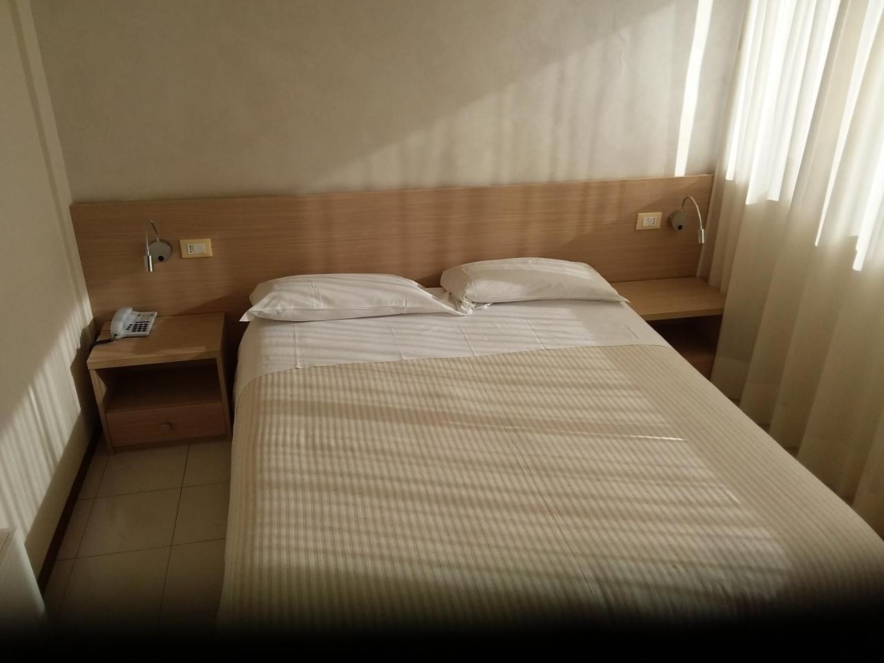 Albergo Nyers Perugia Luaran gambar