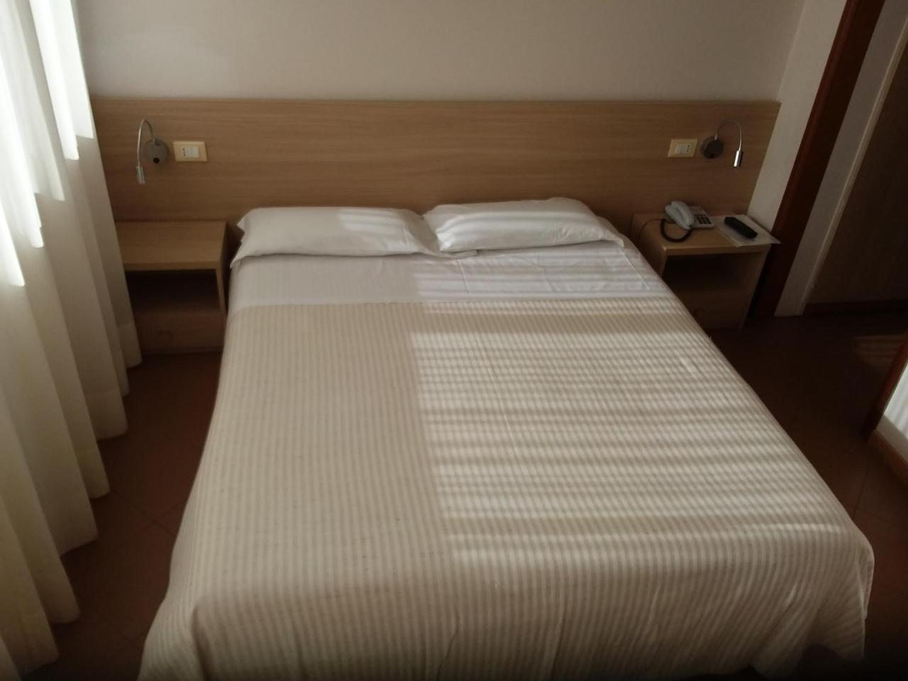 Albergo Nyers Perugia Luaran gambar